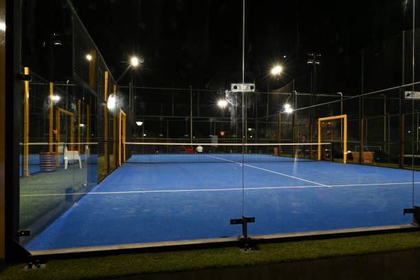 Constructeur court de padel